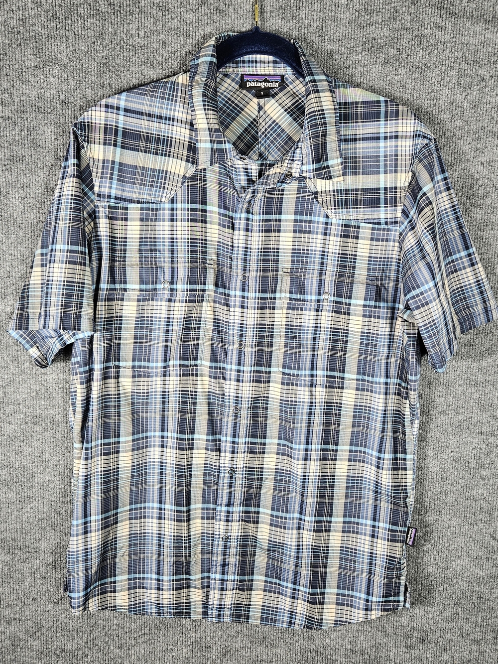 Patagonia Men’s Blue and Cream Plaid Short-Sleeve Button-Down Shirt